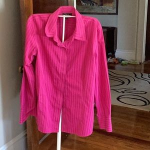 FoxCroft non‎ iron fitted fit button down   Worn about 3x